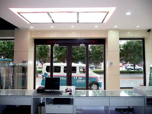 選擇開個加盟連鎖干洗店怎么樣